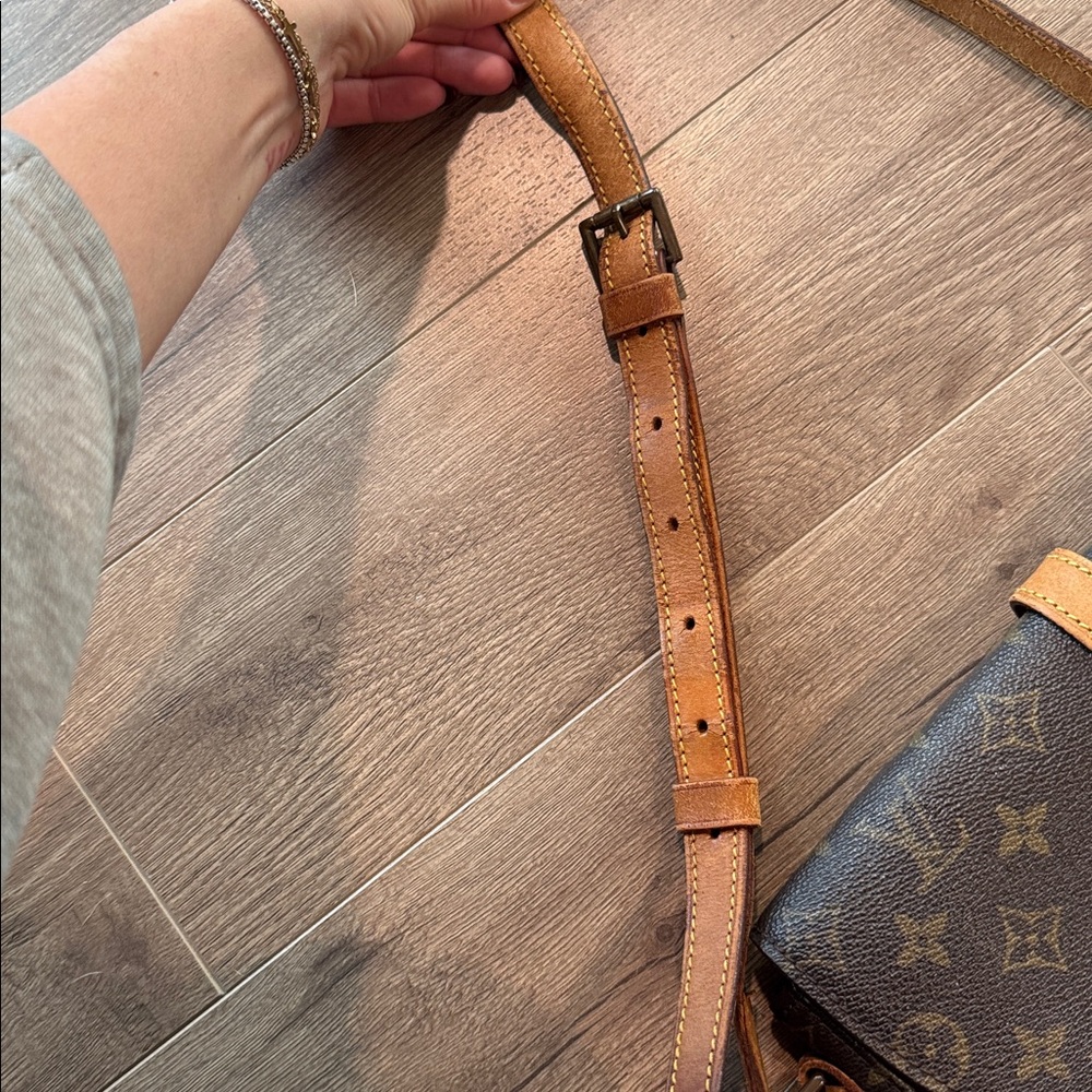 Louis Vuitton Brown and Tan Crossbody Bag - Picture 8 of 10